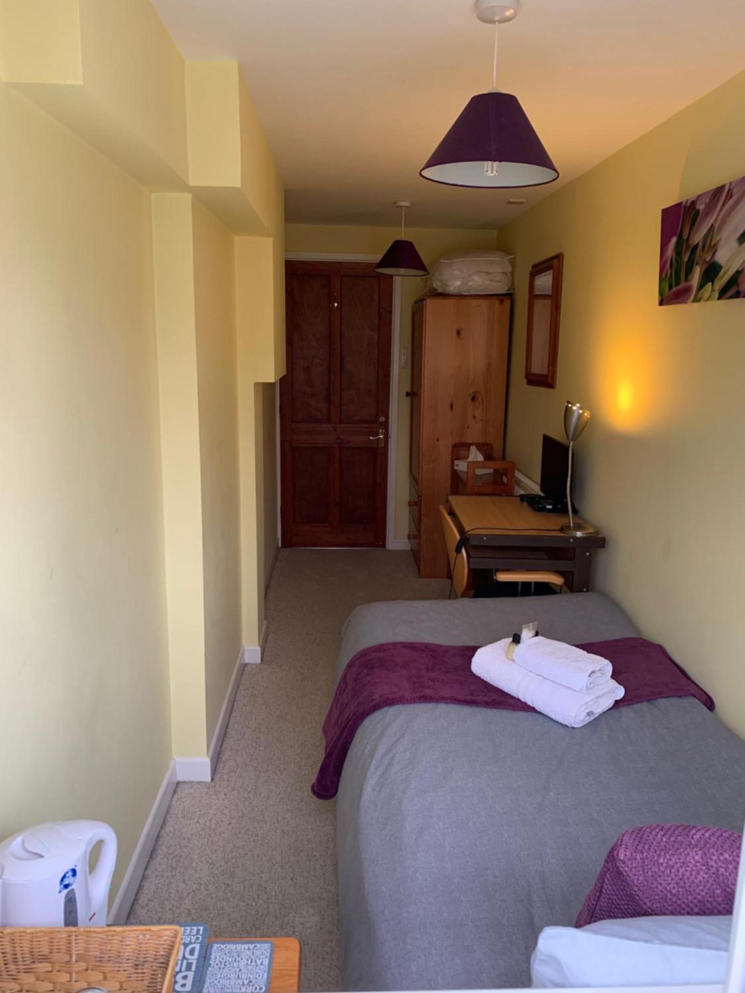 The Holly Tree Bed and Breakfast Κέμπριτζ Εξωτερικό φωτογραφία